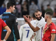 AYX-关于法国杯赛后再迎强敌，法兰克福绝杀压哨，主帅态度：更衣室稳定，身体对抗强度拉满的信息