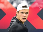 AYX-关于赛地聚焦：荷甲清晨热度飙升；纽约尼克斯临场应变；悬念犹存；年轻球员得到机会的信息