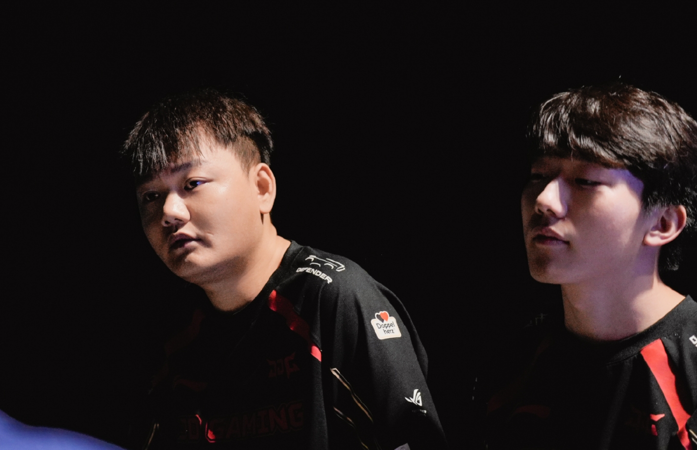 Rookie连续三场比赛得分超过出色防守,DWG挑战极限!的简单介绍 Rookie连续三场比赛得分超过出色防守,DWG挑战极限!的简单介绍